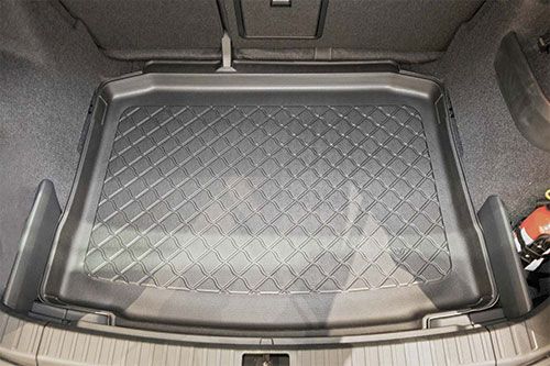 Skoda Karoq (2018 - Present) Boot Liner Tray in use with cut outs