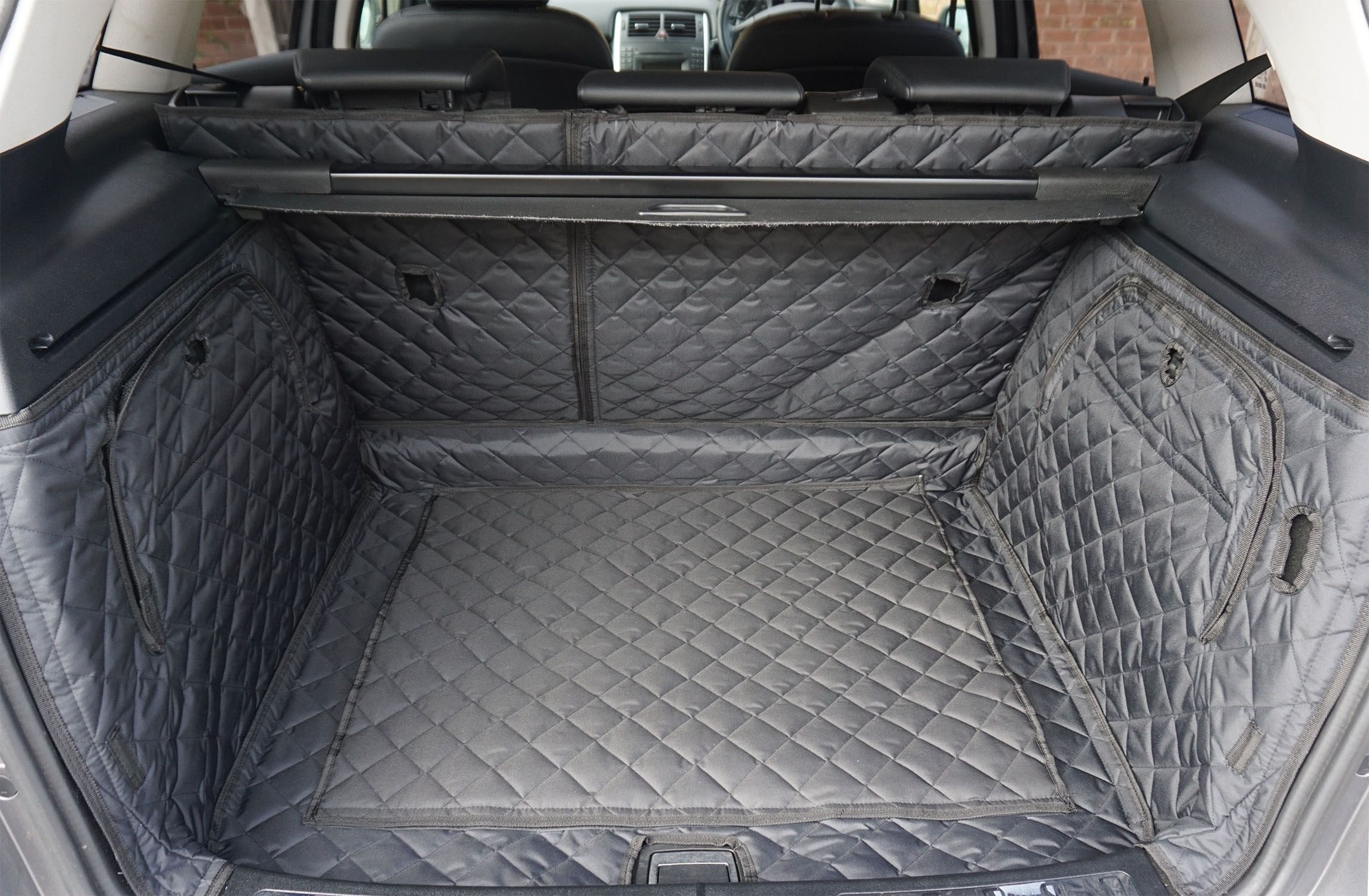 1 Piece Fully Tailored Boot Liner