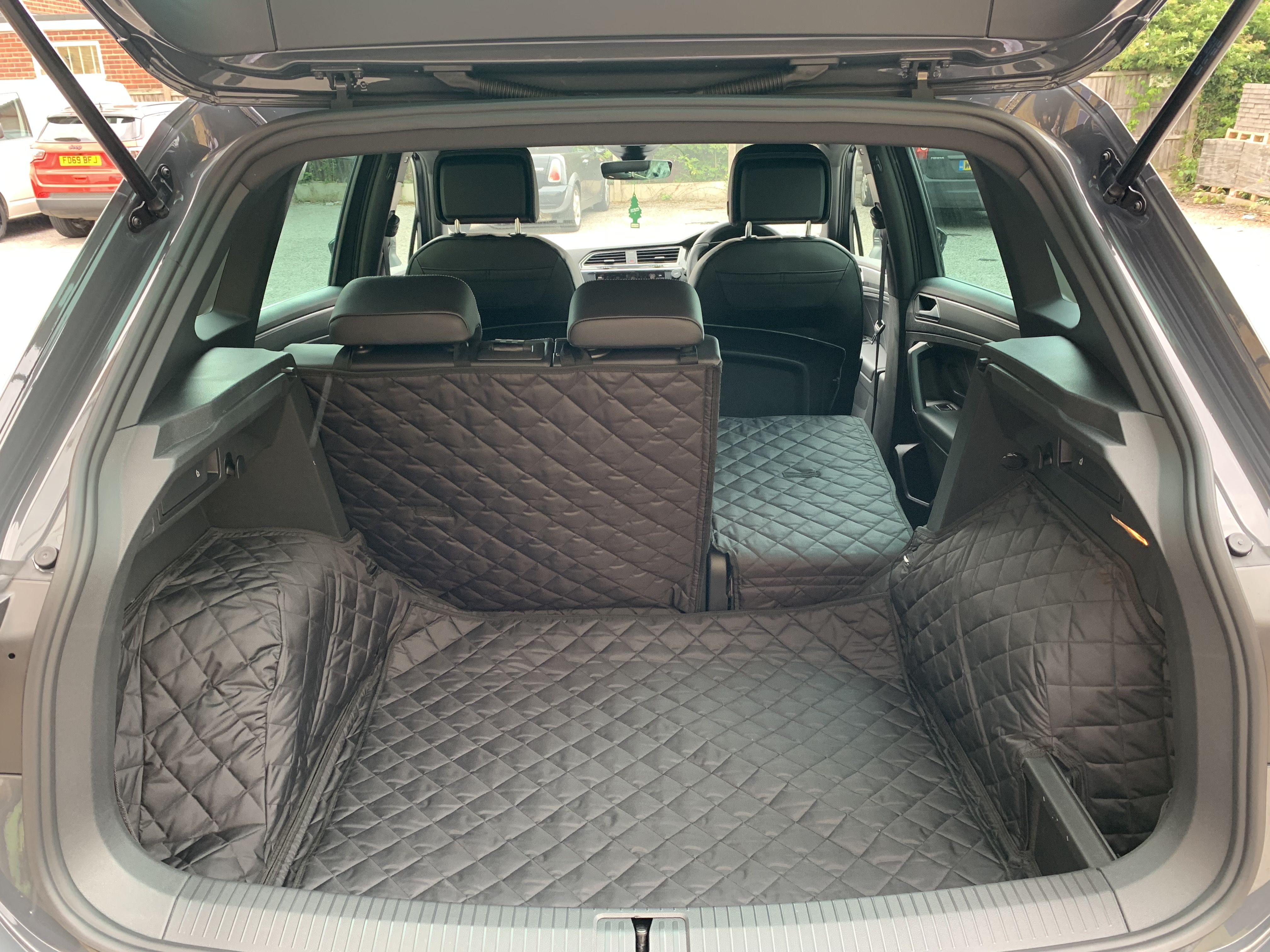 1 Piece Fully Tailored Boot Liner