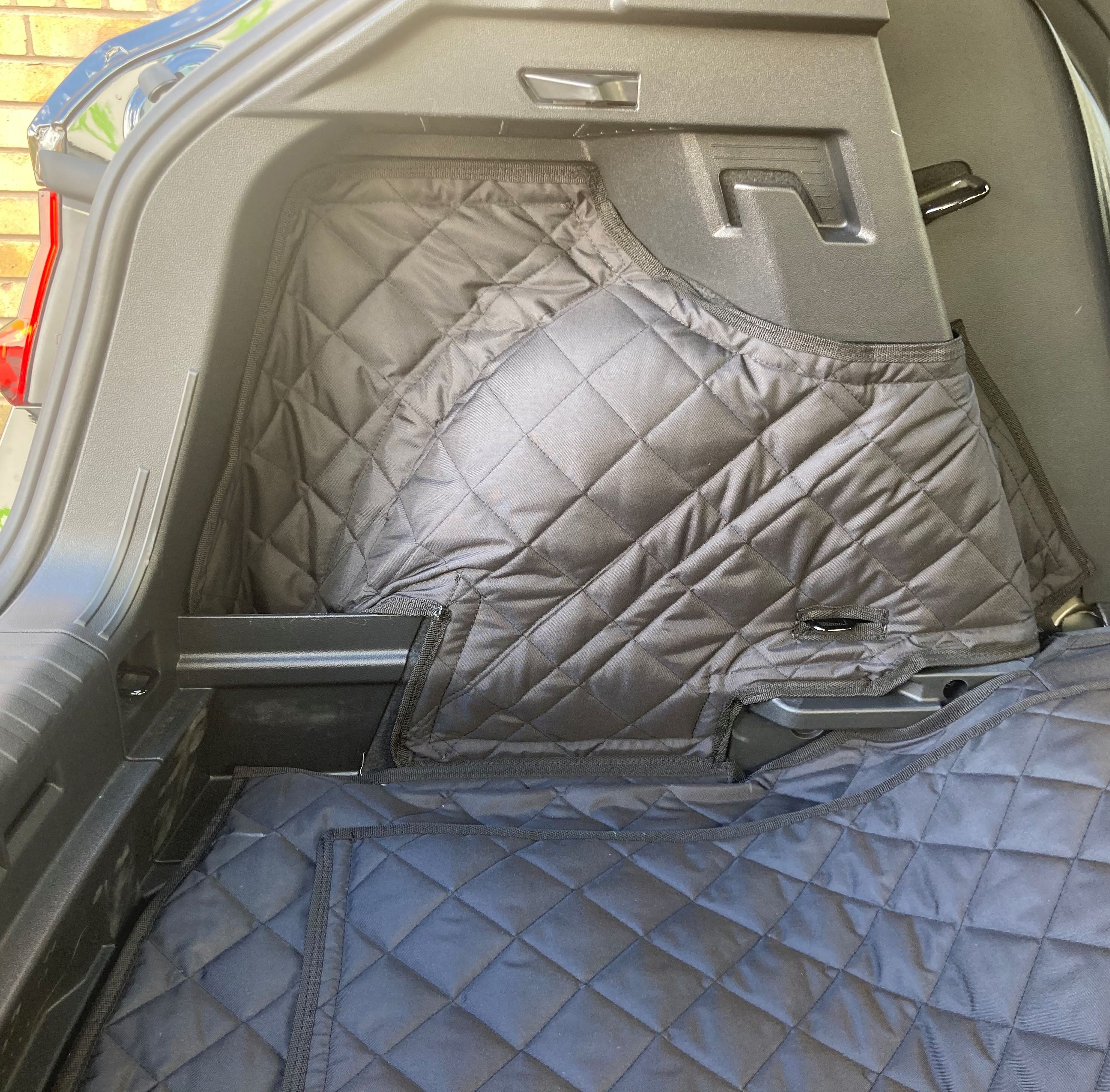 1 Piece Fully Tailored Boot Liner