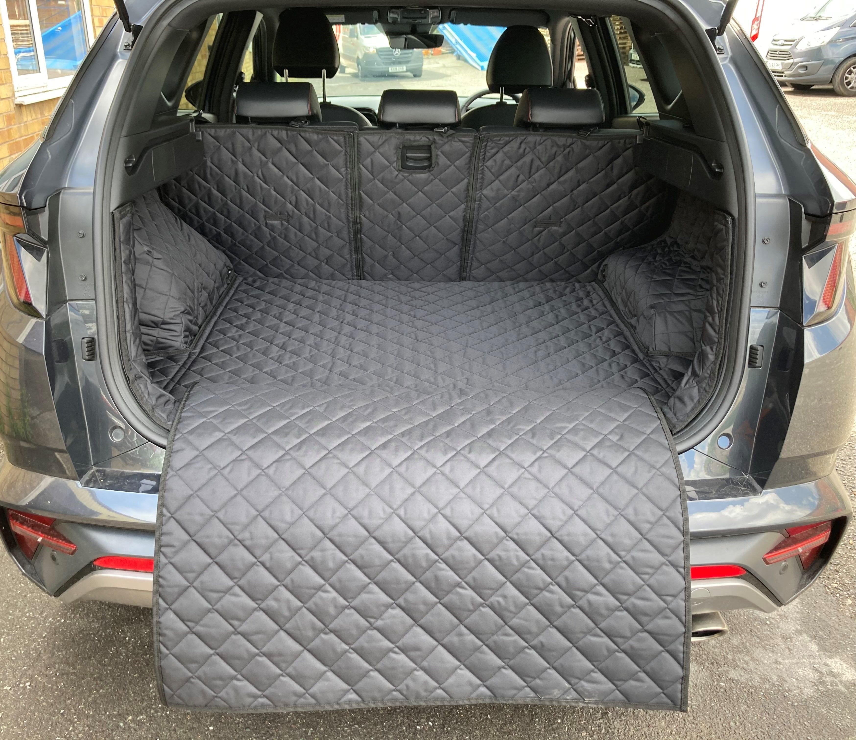 1 Piece Fully Tailored Boot Liner