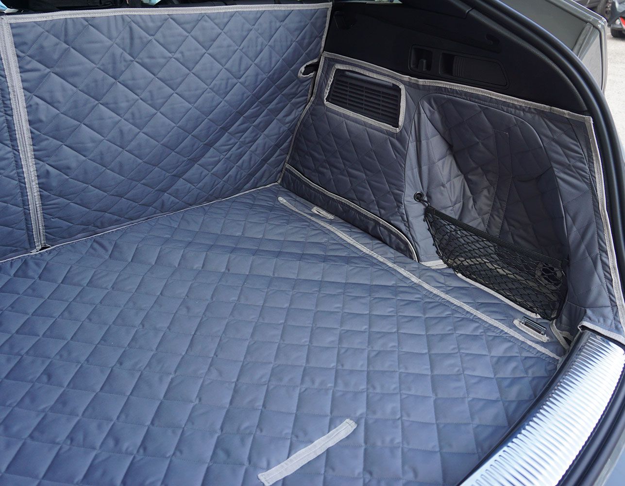 1 Piece Fully Tailored Boot Liner