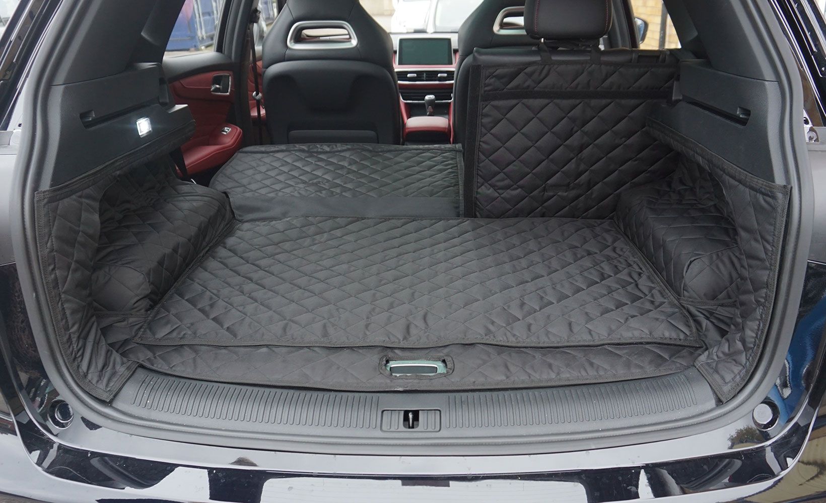 1 Piece Fully Tailored Boot Liner