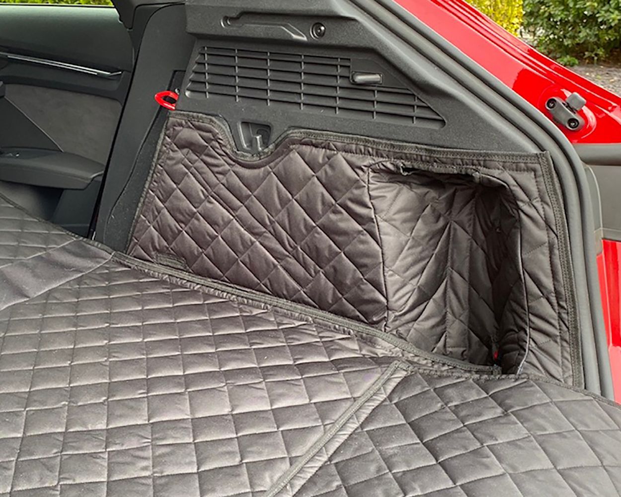 1 Piece Fully Tailored Boot Liner