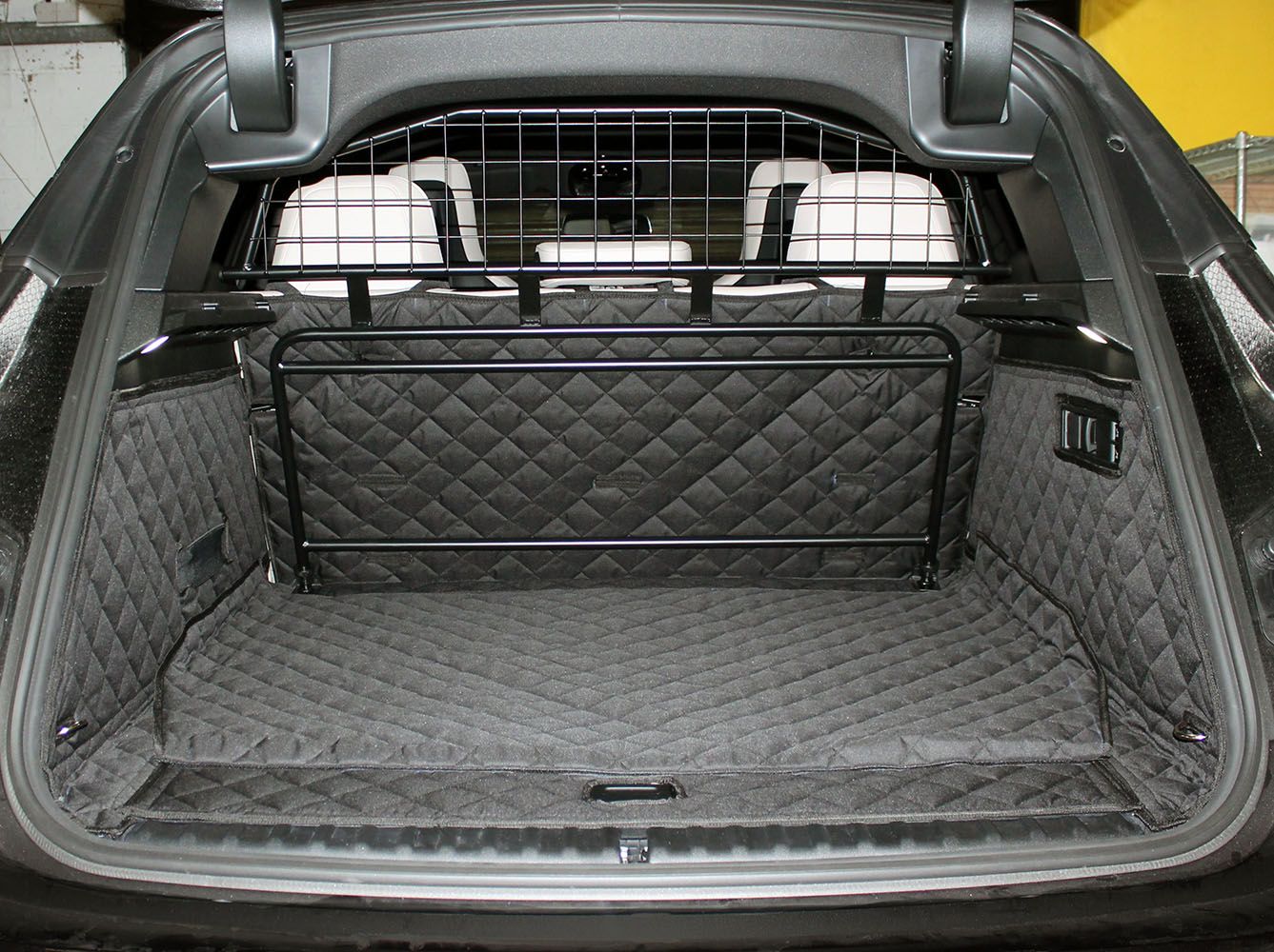 1 Piece Fully Tailored Boot Liner