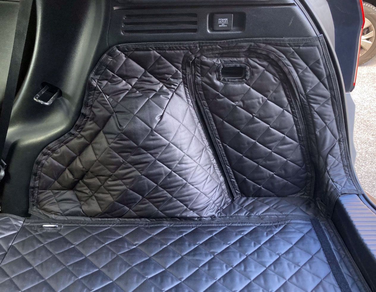 1 Piece Fully Tailored Boot Liner