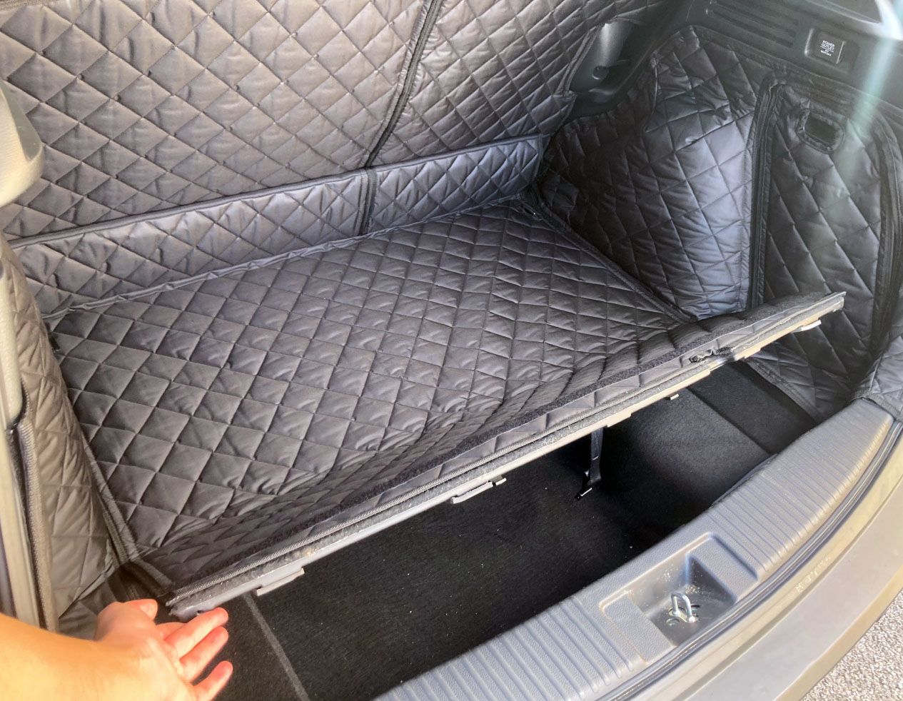 1 Piece Fully Tailored Boot Liner