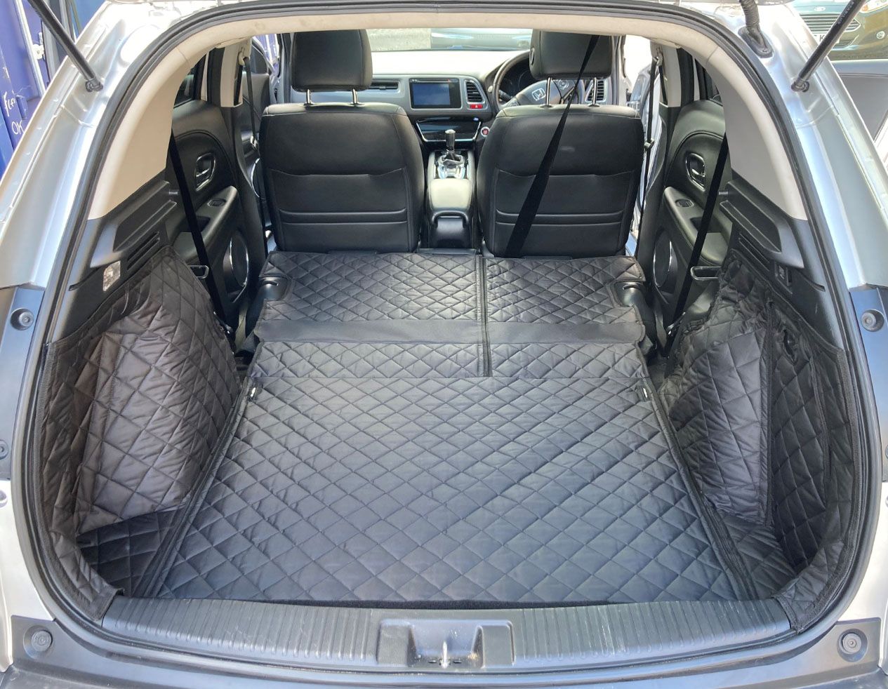 1 Piece Fully Tailored Boot Liner