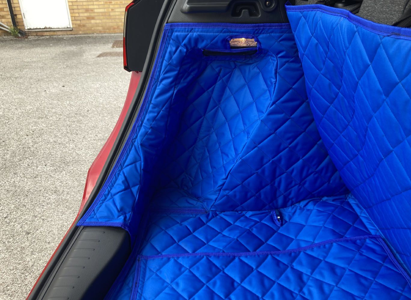 1 Piece Fully Tailored Boot Liner