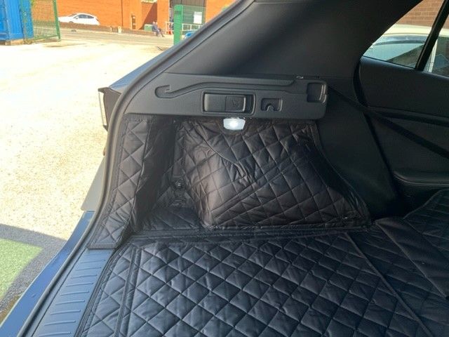 1 Piece Fully Tailored Boot Liner