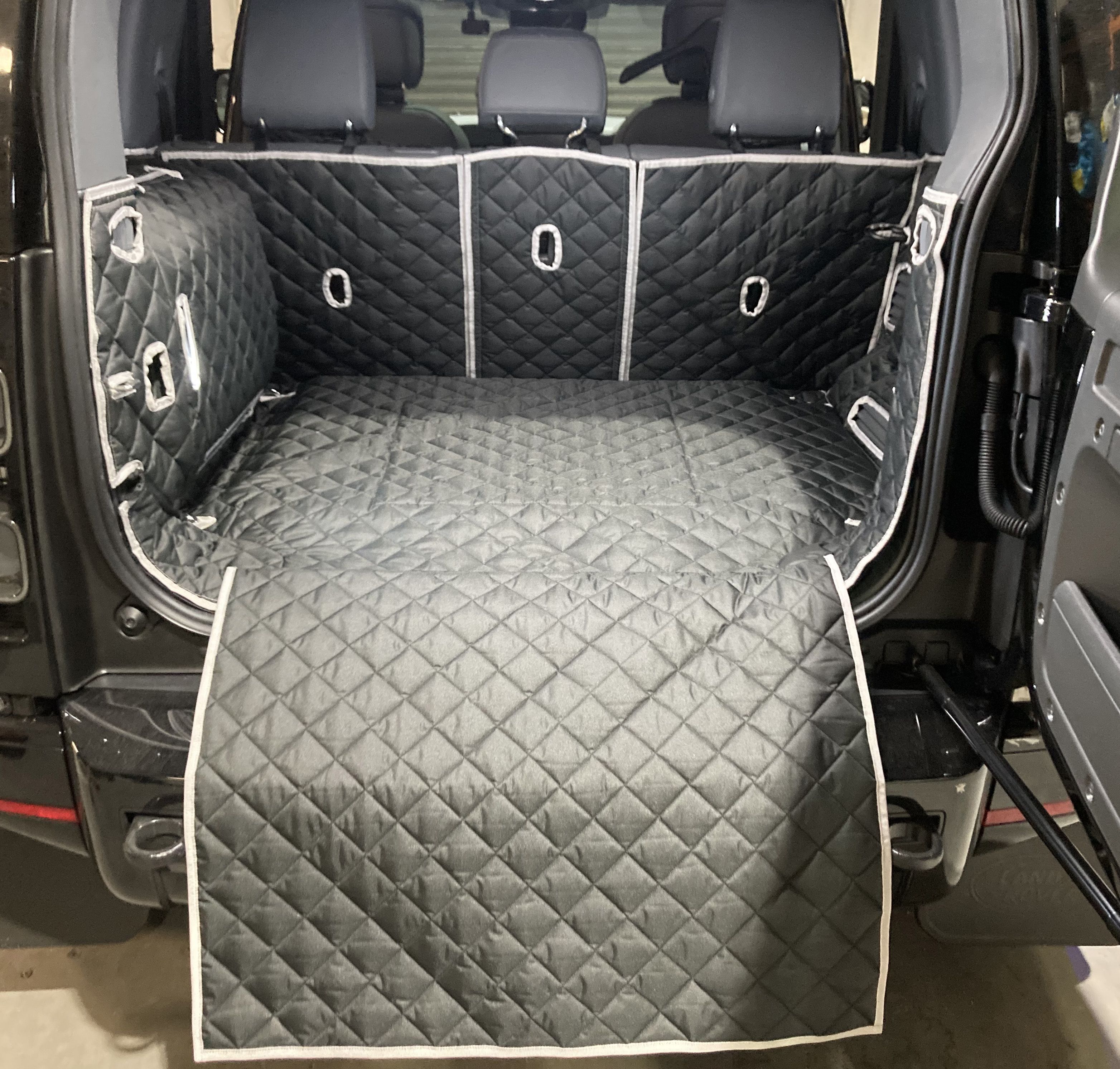 1 Piece Fully Tailored Boot Liner