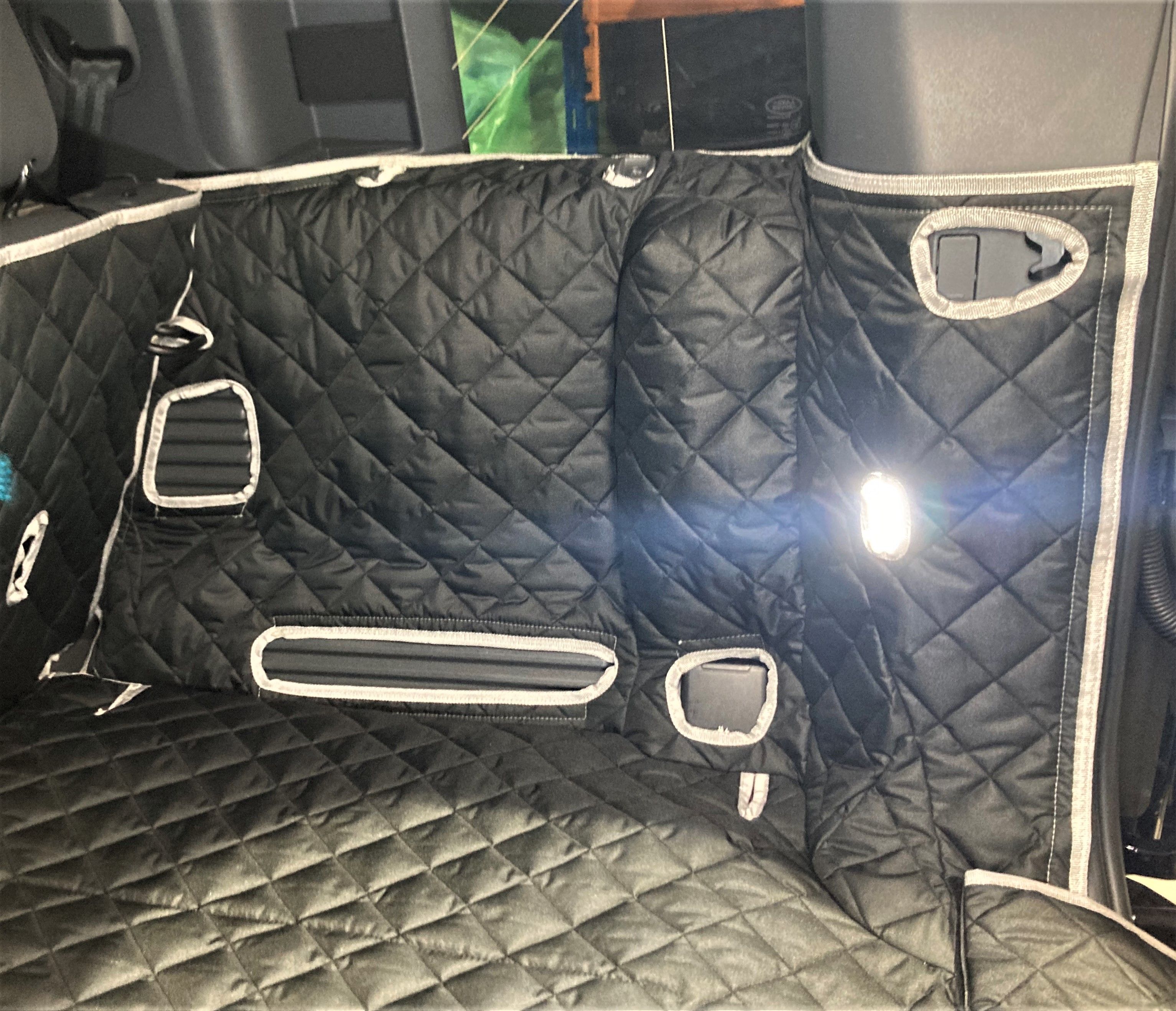 1 Piece Fully Tailored Boot Liner