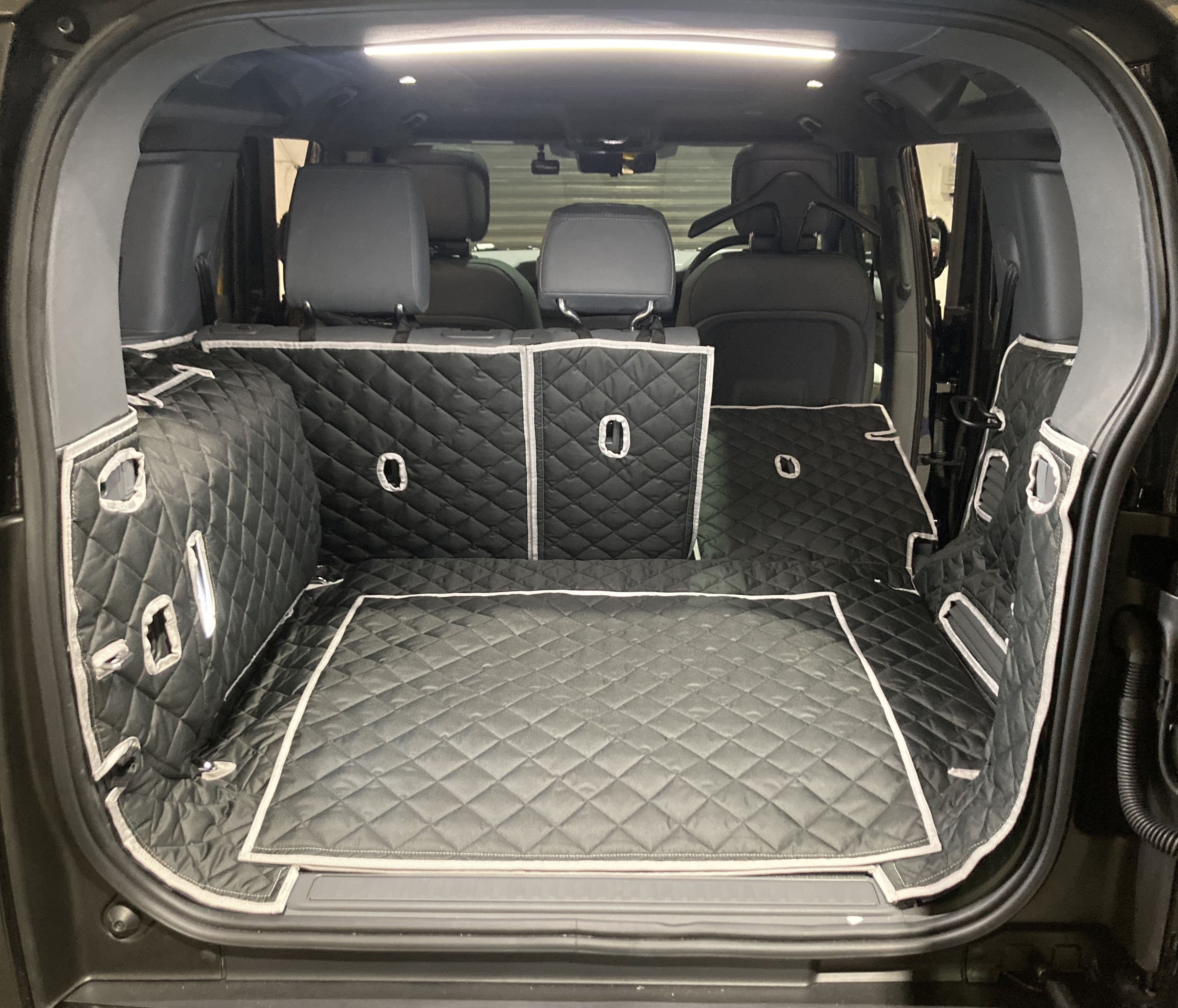 1 Piece Fully Tailored Boot Liner