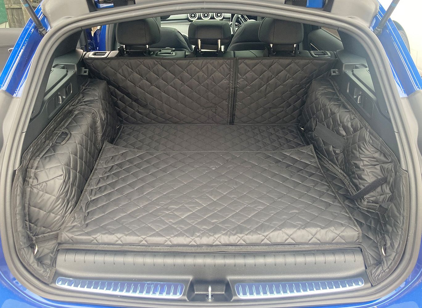 1 Piece Fully Tailored Boot Liner