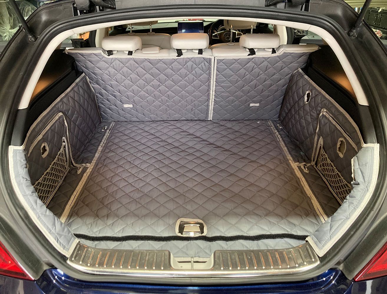 1 Piece Fully Tailored Boot Liner