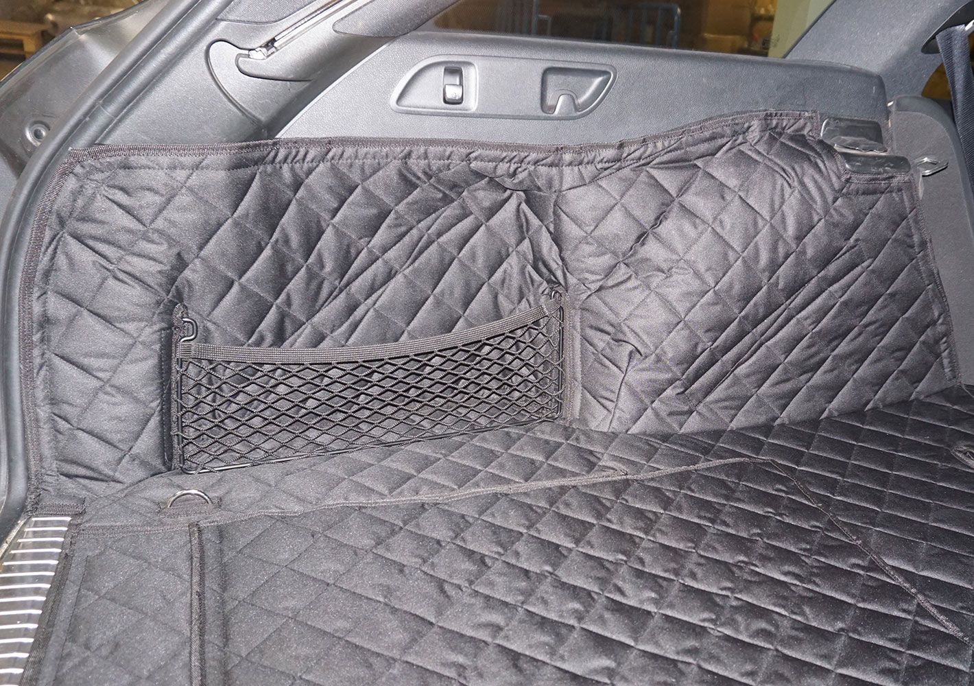 1 Piece Fully Tailored Boot Liner