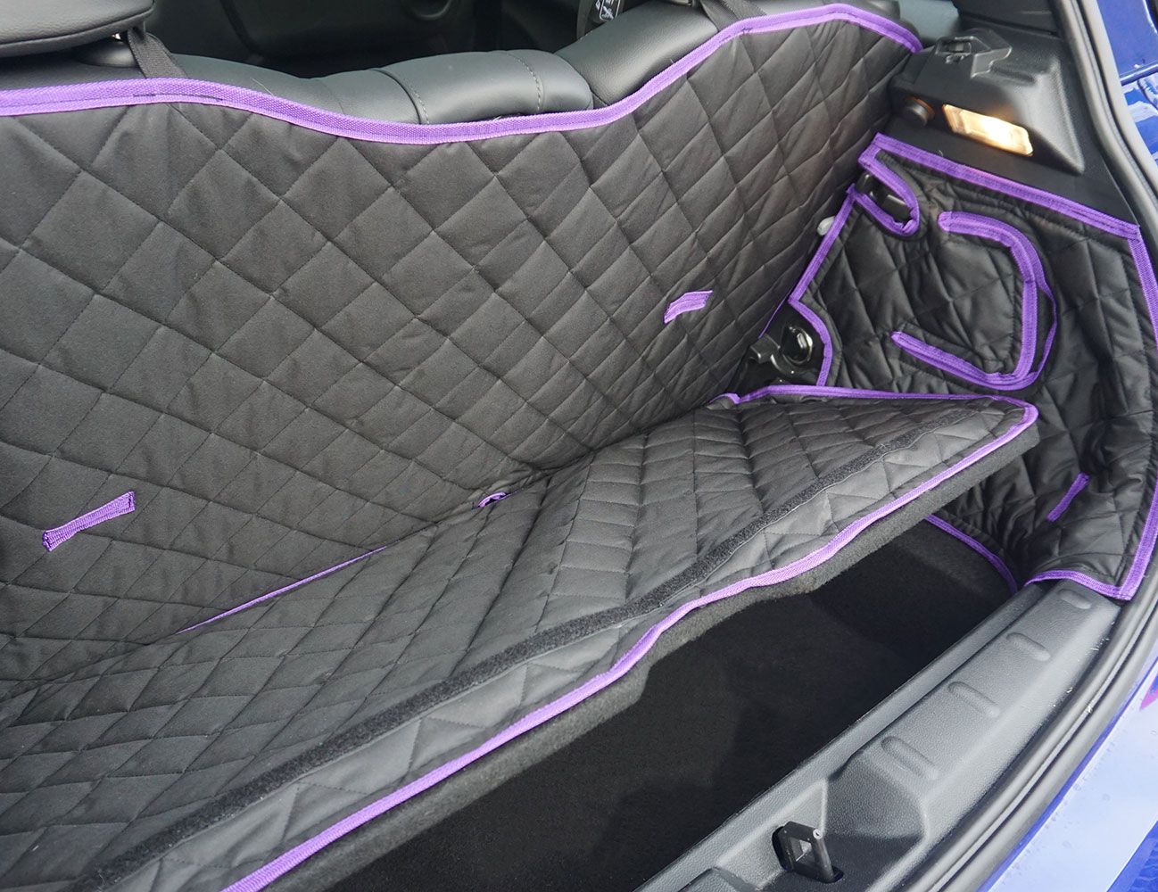 1 Piece Fully Tailored Boot Liner