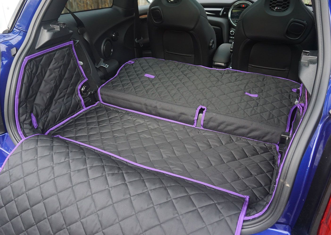 1 Piece Fully Tailored Boot Liner