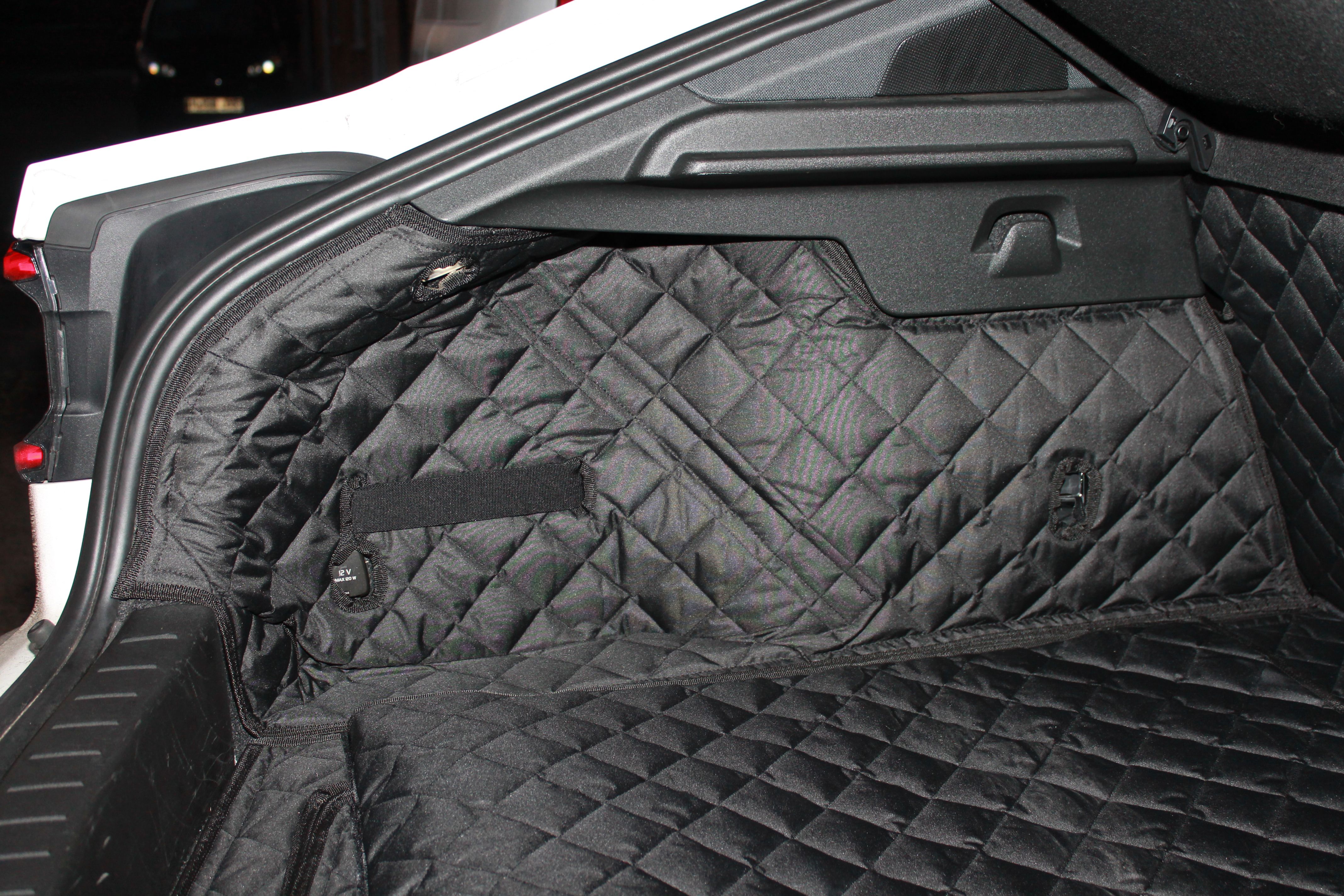 1 Piece Fully Tailored Boot Liner