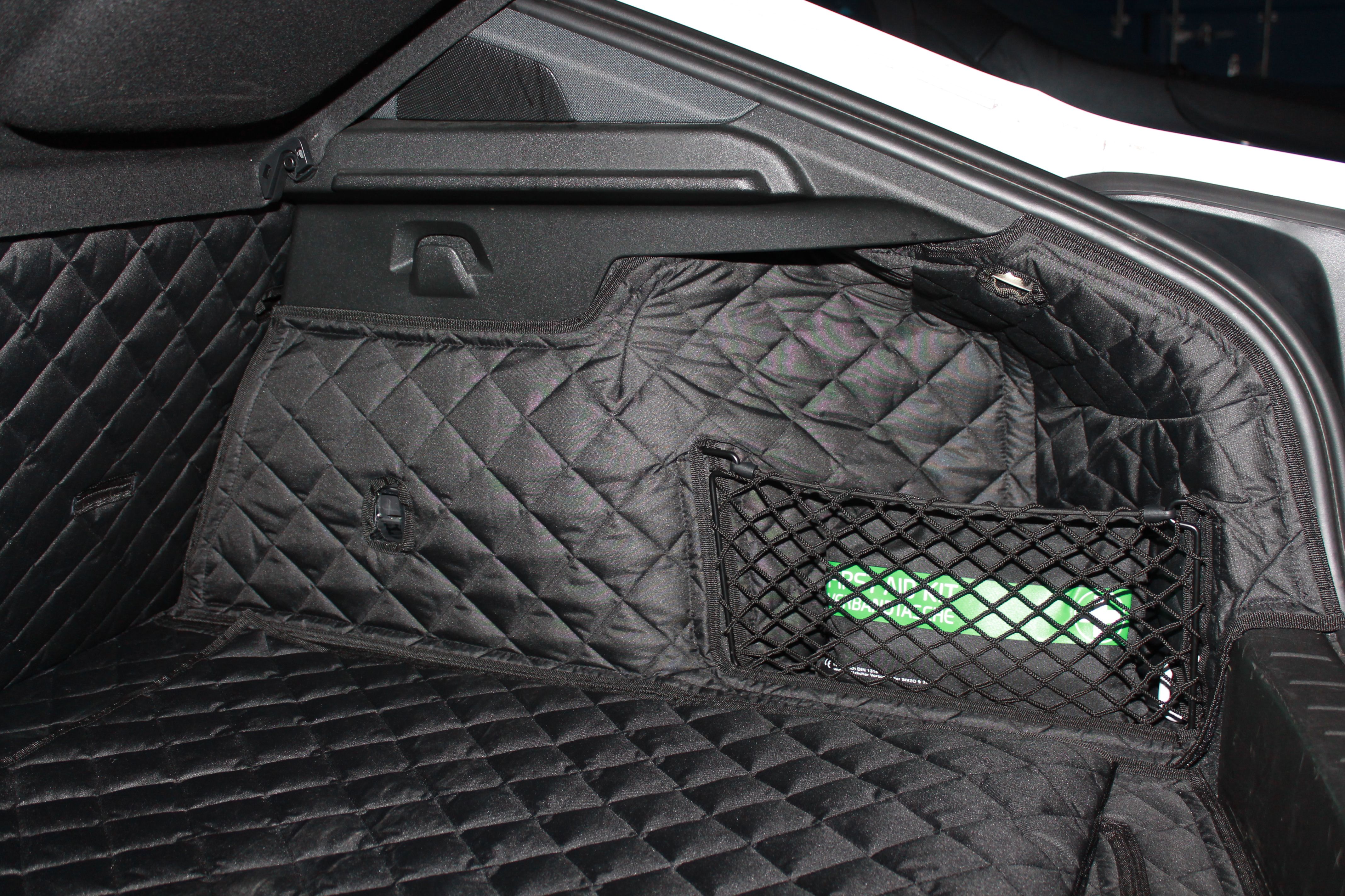 1 Piece Fully Tailored Boot Liner