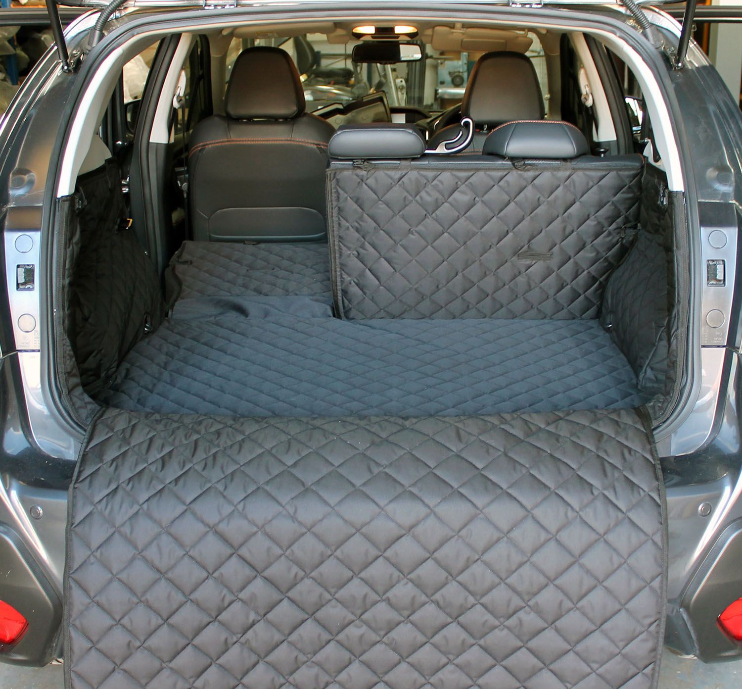 1 Piece Fully Tailored Boot Liner