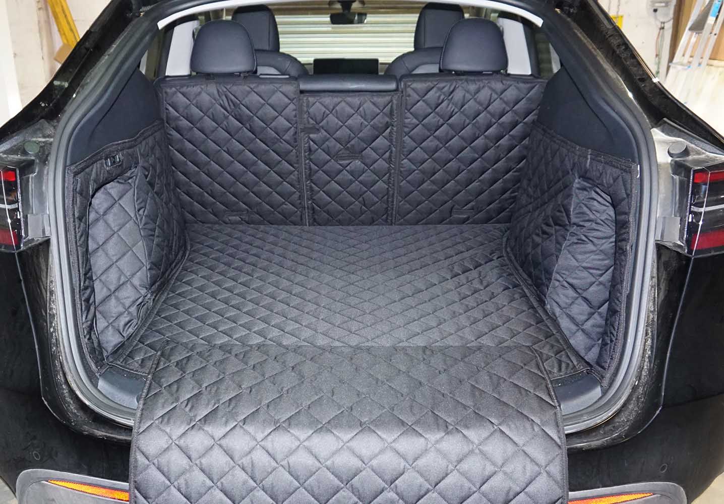 1 Piece Fully Tailored Boot Liner