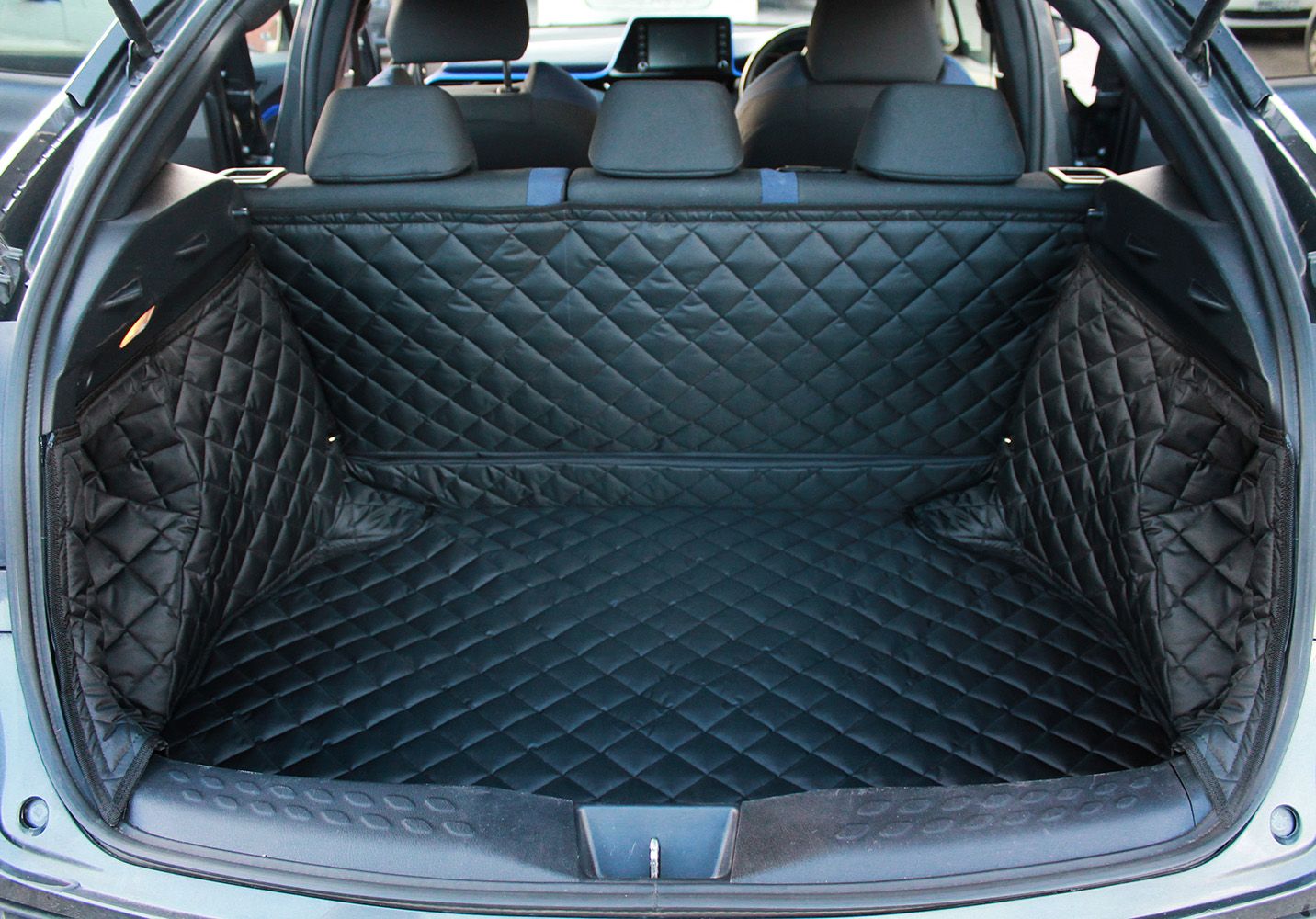 1 Piece Fully Tailored Boot Liner