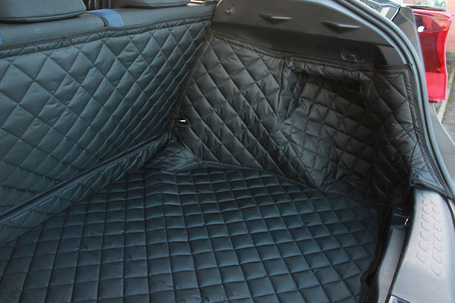 1 Piece Fully Tailored Boot Liner