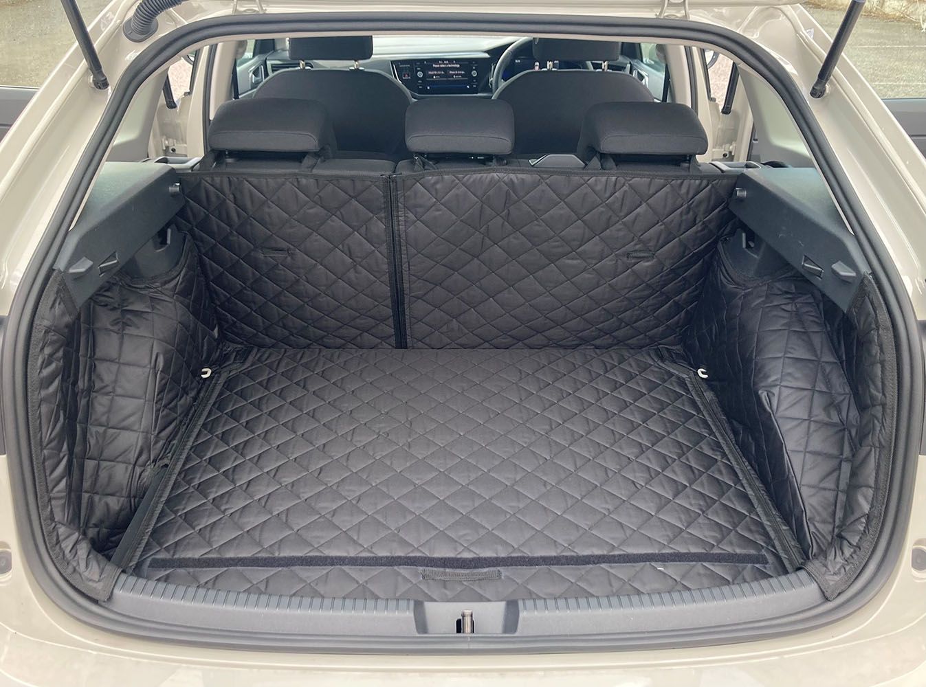 1 Piece Fully Tailored Boot Liner